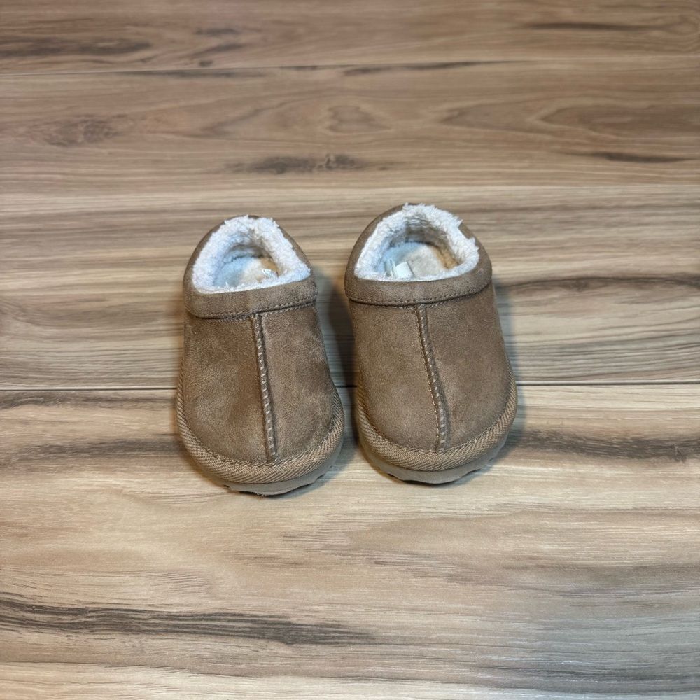 Target Toddler 5C Tan Slip On House Slippers Cozy Kids Cozy Loungewear Neutral